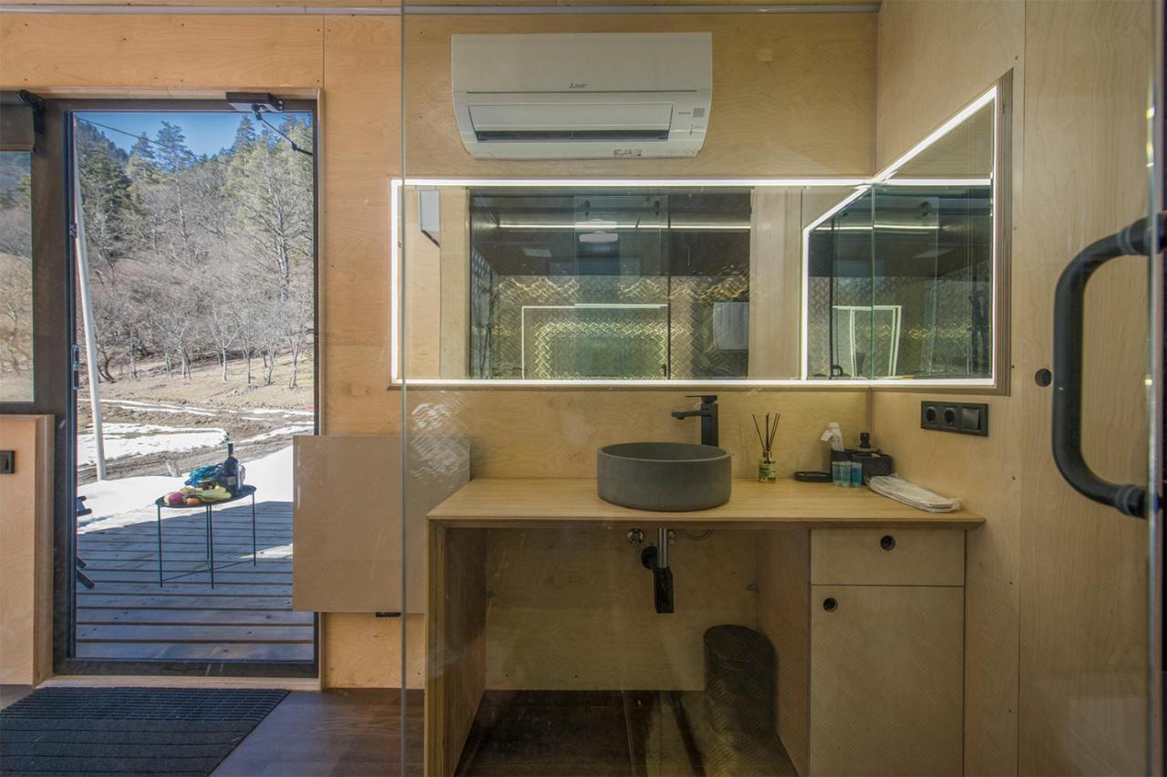 Roombox Likani Bordschomi Exterior foto